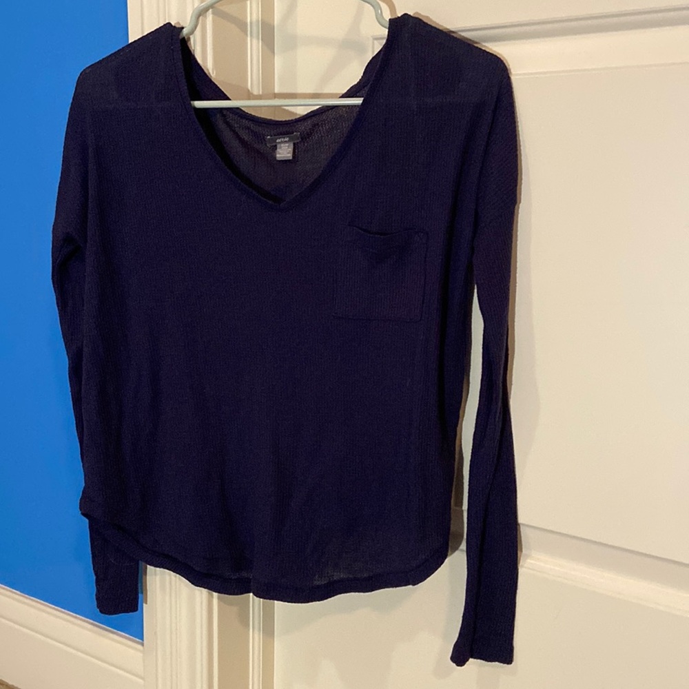 Aerie V-Neck Long Sleeve Top